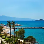 Resort Dragut Point South 4*