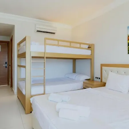 Dragut Point South טורגוטריס