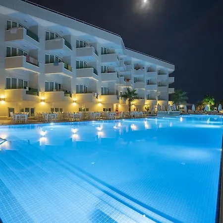 Dragut Point South Θέρετρο