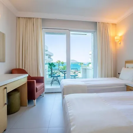 Dragut Point South 4* טורגוטריס