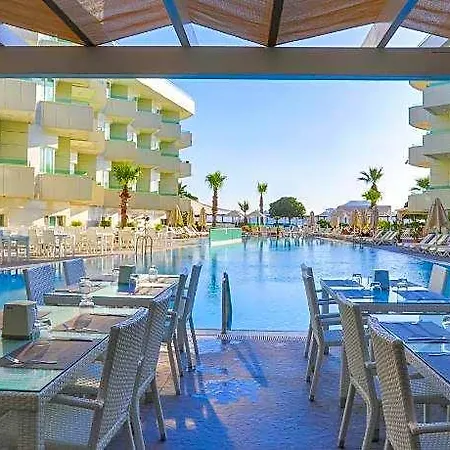 Dragut Point South Resort