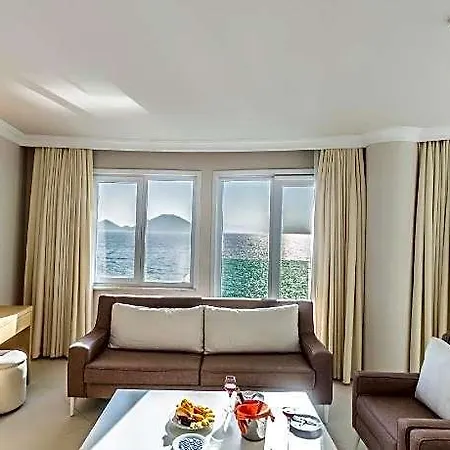 Resort Dragut Point South Turgutreis