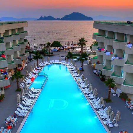 Station touristique Dragut Point South Turgutreis