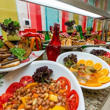 Θέρετρο Dragut Point South 4*