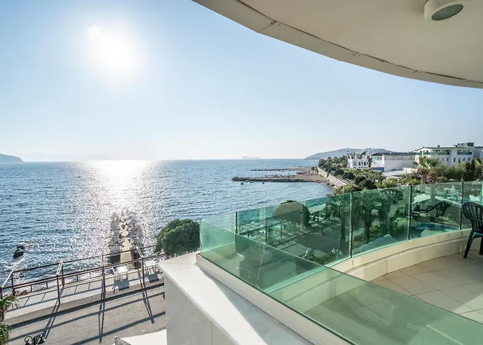 Dragut Point South Θέρετρο