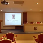 Dragut Point South 4*