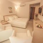 Dragut Point South