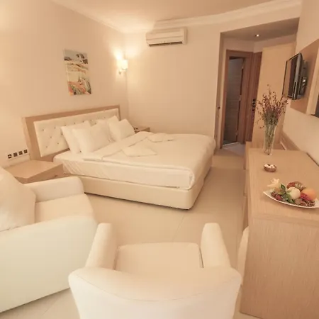 Dragut Point South