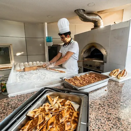 Semesteranläggning (resort) Dragut Point South